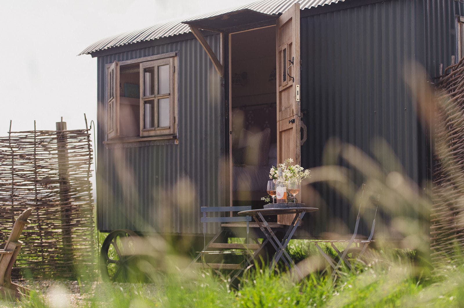 Samphire Shepherd's Hut exterior