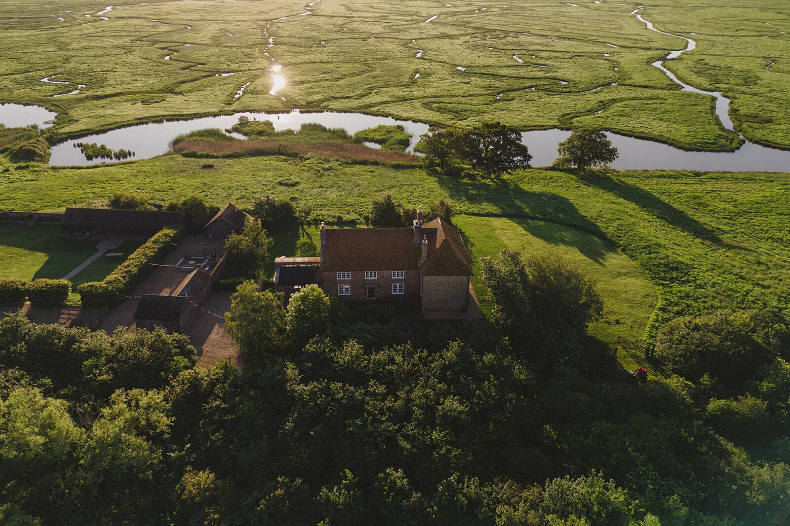 Unique wilderness wedding venue near London