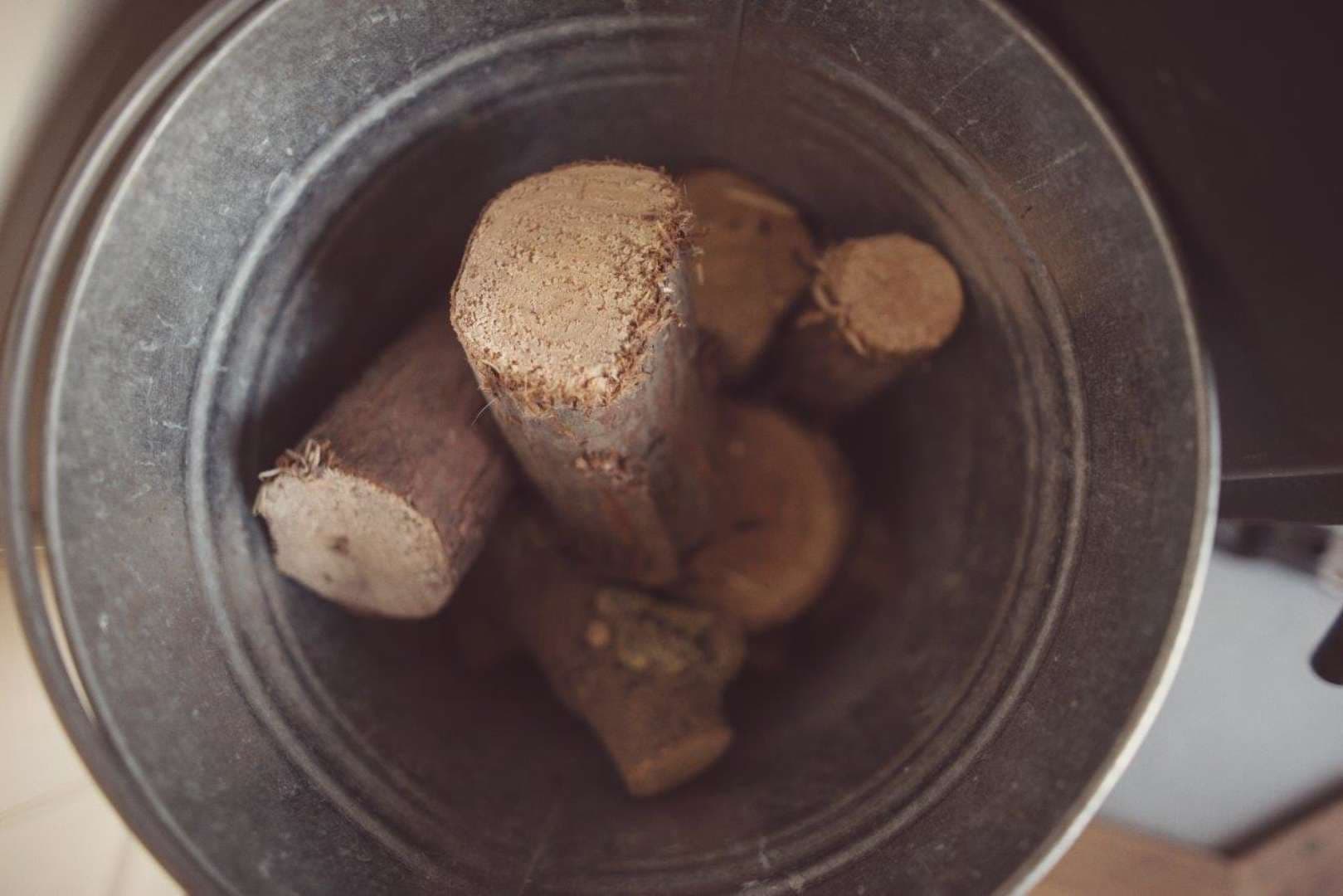 wood in bucket