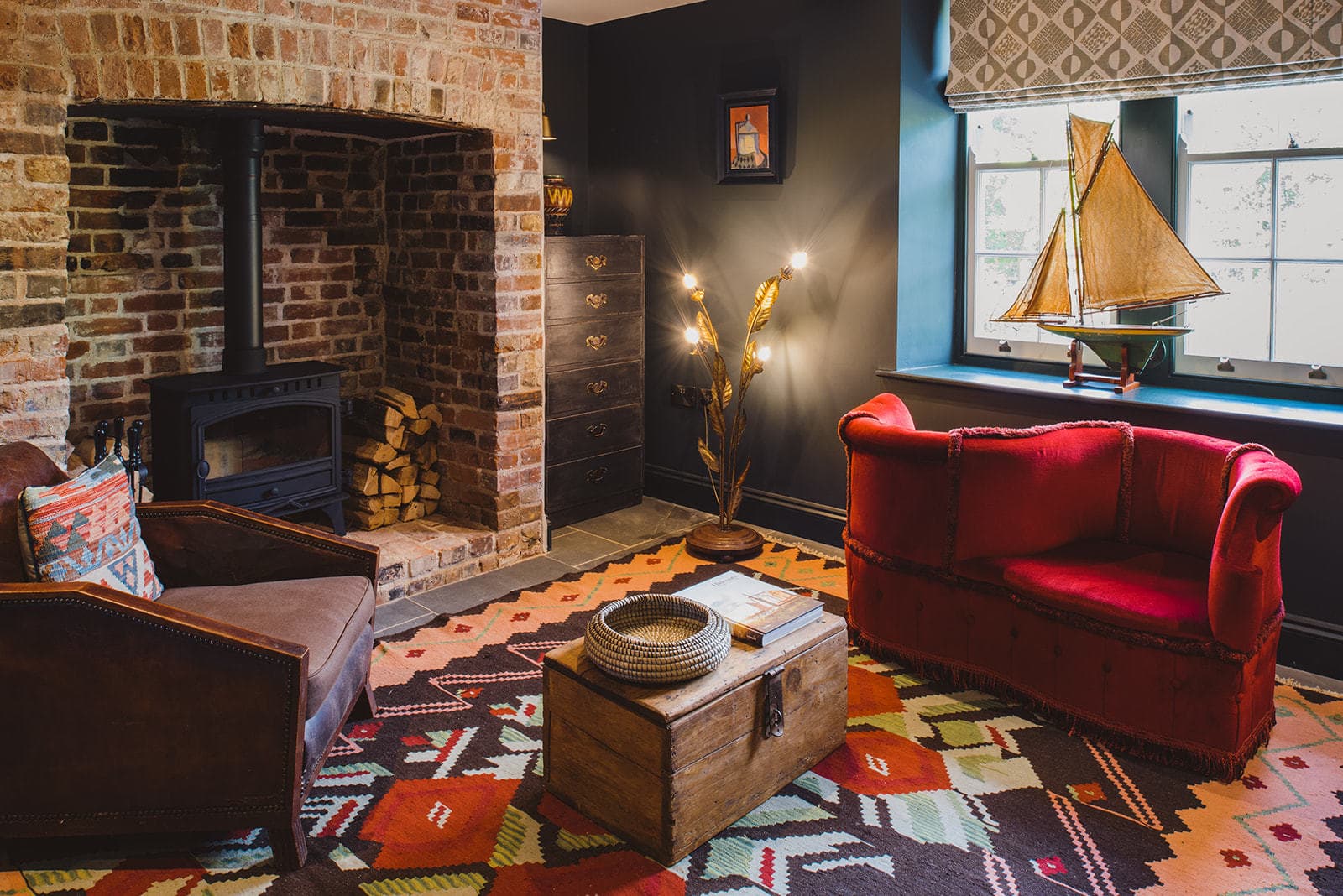 Elmley Nature Kingshill Farmhouse lounge area