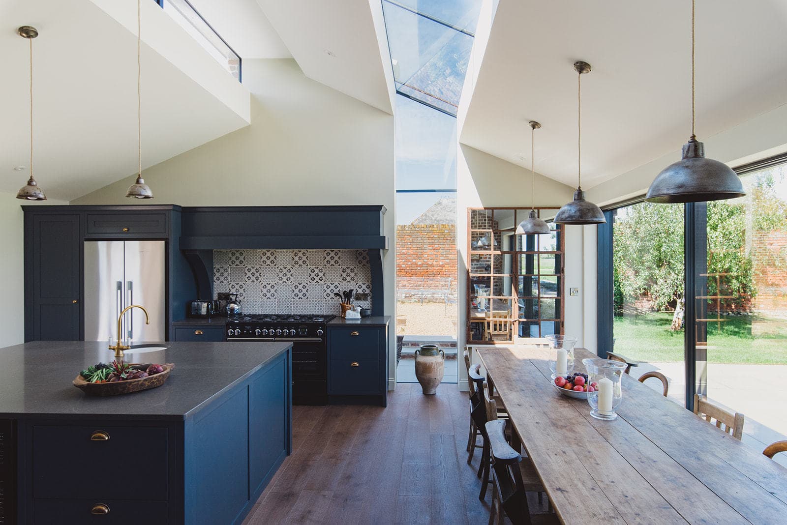 Elmley Nature Kingshill Farmhouse dining area