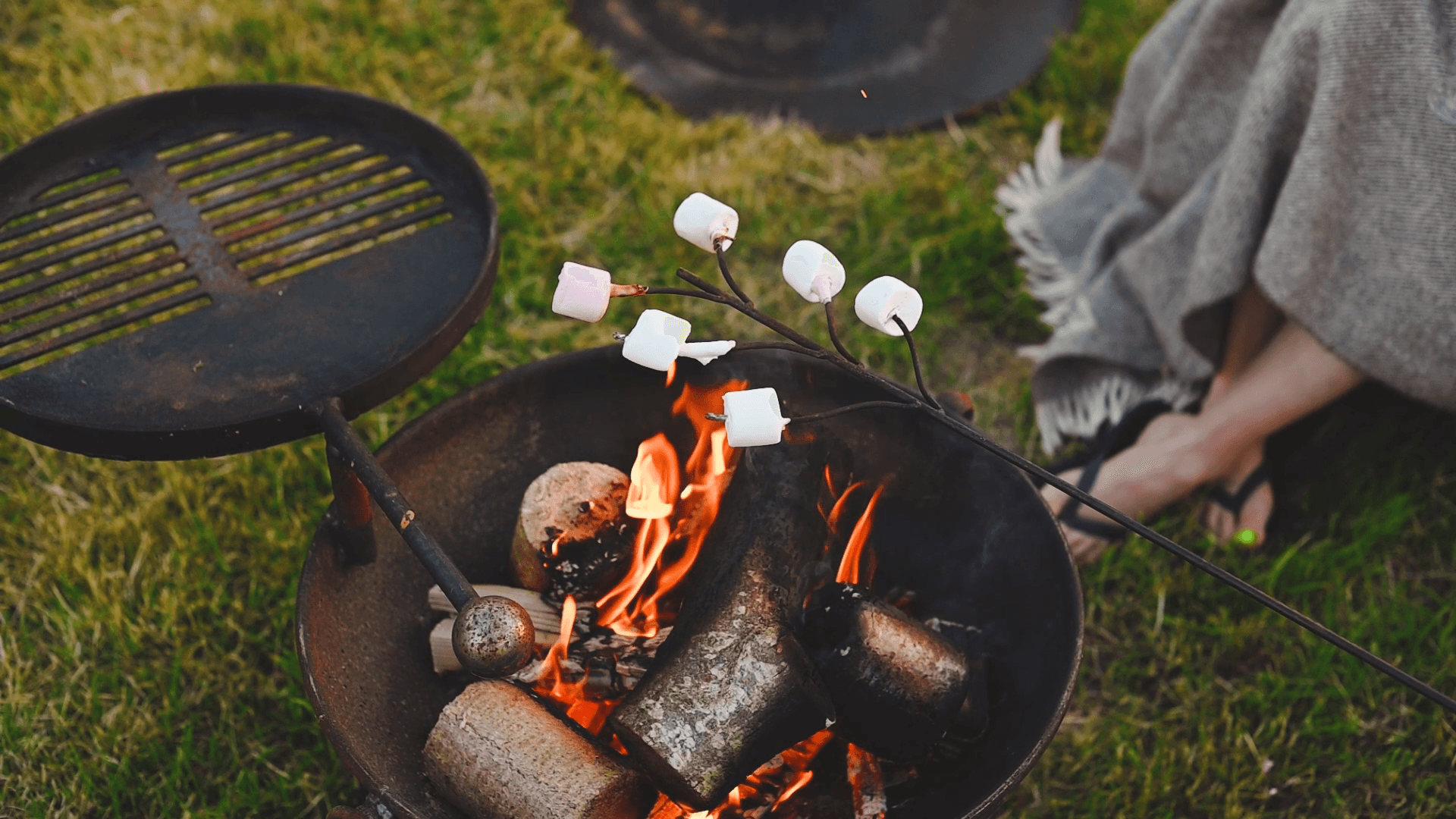 Elmley Bell Tent Firepit Glamping Kent